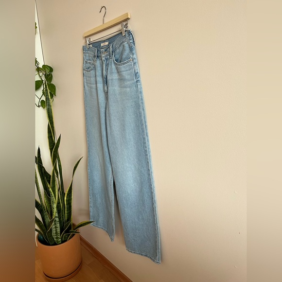 Levi's High Loose Light Blue High Rise Women's Jeans - Picture 10 of 12